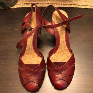 Kenneth Cole sandals, size 9